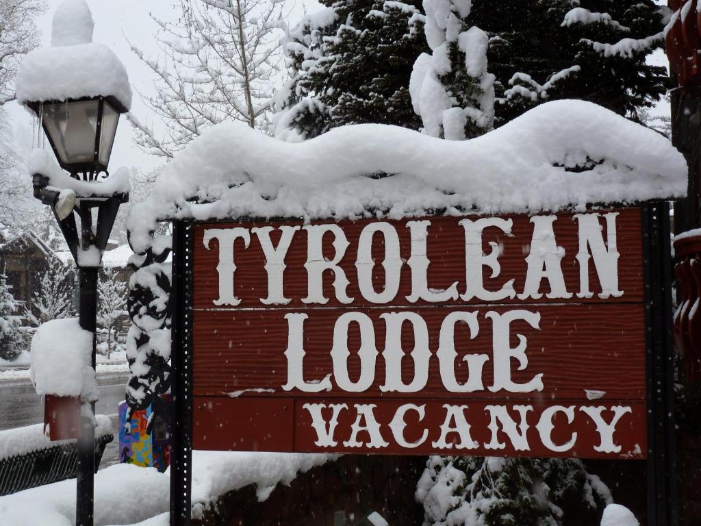 Tyrolean Lodge Aspen Exterior photo